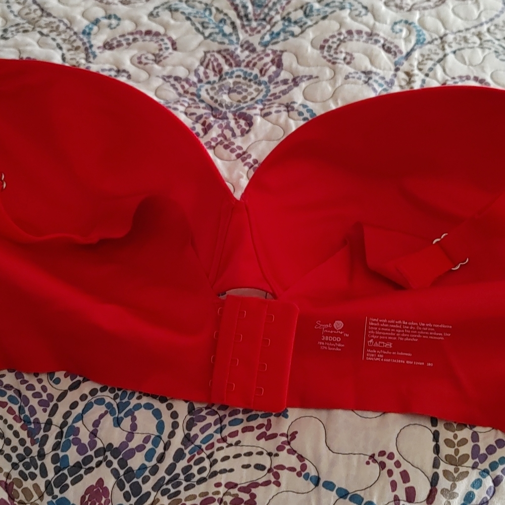 Tee shirt bra